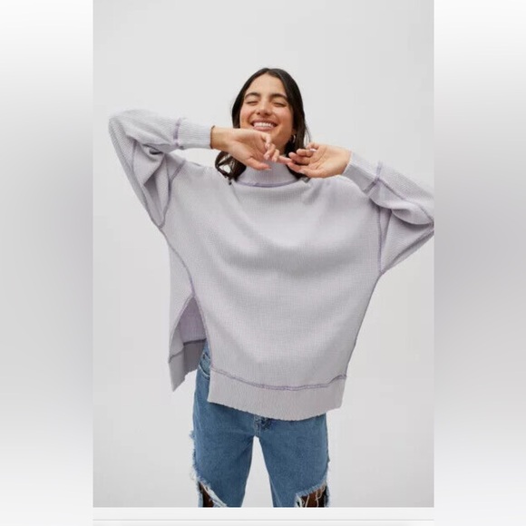 URBAN OUTFITTERS Top M ALABASTER TURTLENECK Side SLIT Waffle Knit Sweater UO NWT - Picture 1 of 5